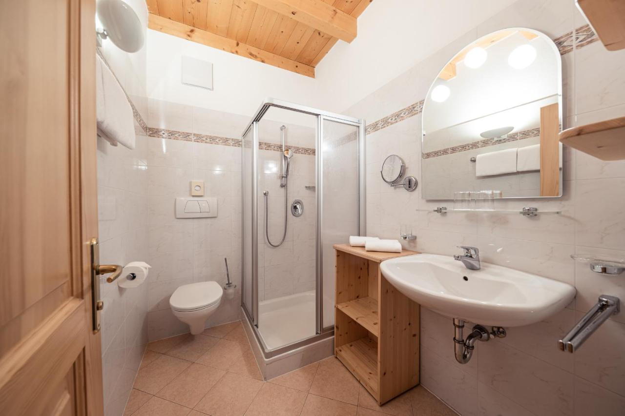 Hotel Torgglhof Caldaro sulla Strada del Vino Habitación foto